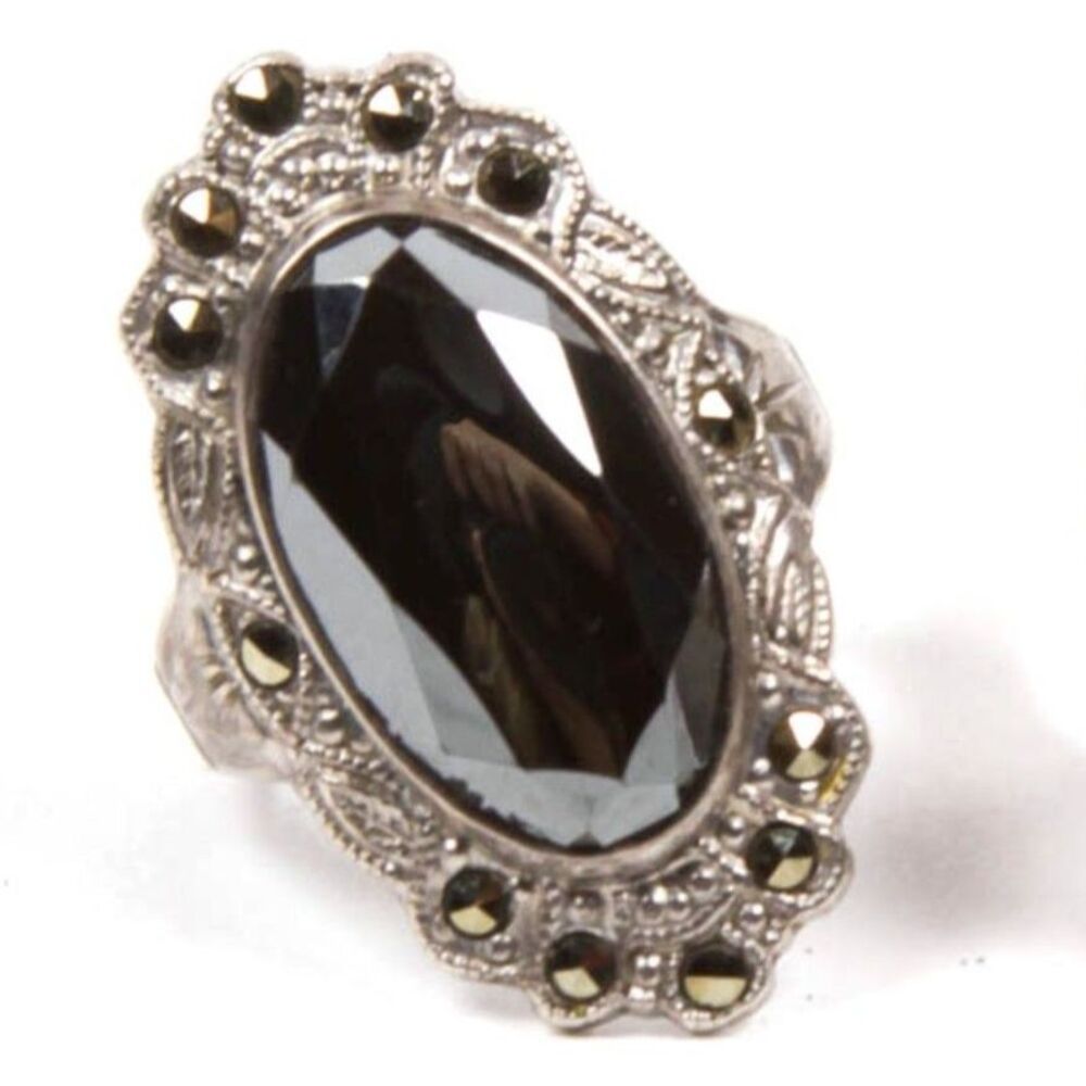 Vintage Signed UNCAS Art Deco Black Onyx & Marcasite Ring size 6.25